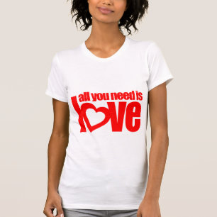 T-shirt Tout que vous avez besoin est dessus rouge de