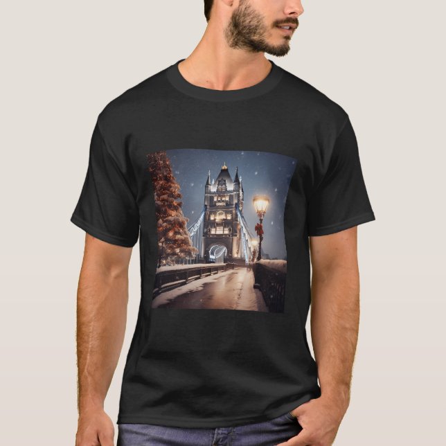 T-shirt Tower Bridge London Victorian Christmas Night Scen (Devant)