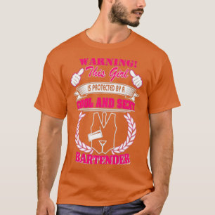 T-shirt Trending Funny Girl Love Bartender