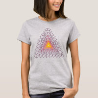 TRIANGLE GEOMETRIC TYPE TSHIRT.