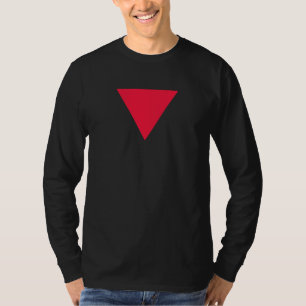T-shirt triangle rouge inversé