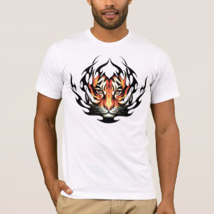 T-shirt tribal de tatouage de tigre