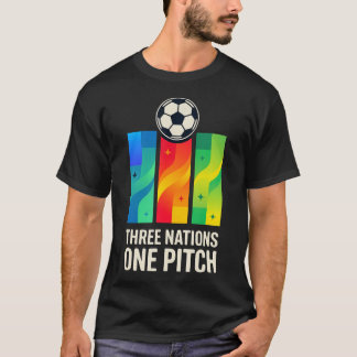 T-shirt Trois Nations Un Terrain de Football