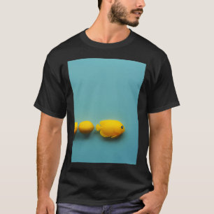 T-shirt Trois poissons-anges jaunes nageant vers la droite