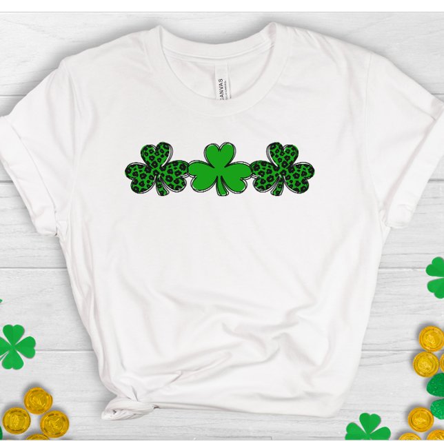 T-shirt Trois shamrocks empreintes de léopard de trèfle ve (Créateur téléchargé)