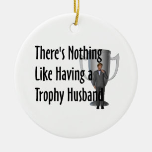 T-SHIRT Trophäe-Ehemann Keramikornament