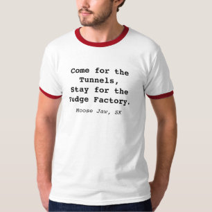T-shirt Tunnels de mâchoire d'orignaux