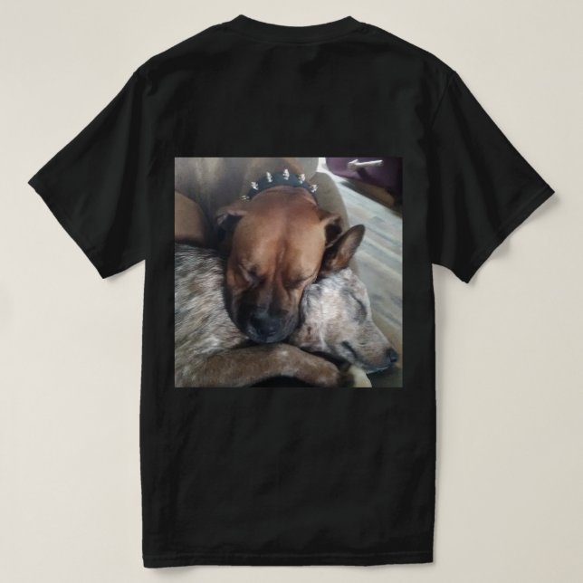 T-shirt Two Dogs Cuddling Peacefully (Design dos)