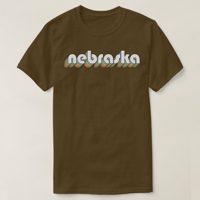 T-shirt Typographie arc-en-ciel du Nebraska style défraîch (Design devant)
