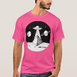 T-shirt Ufo Enlevant Une Pyramide Avec Des Planètes Étoile