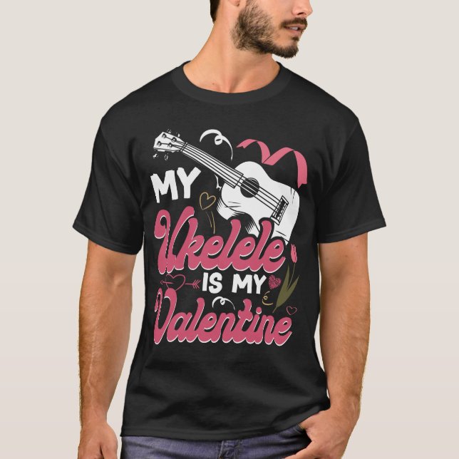 T-shirt Ukulele Mon Ukulele Est Ma Saint Valentin (Devant)
