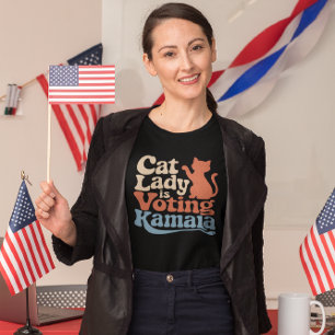 T-shirt Un Amoureux des chats soutient la campagne de Kama