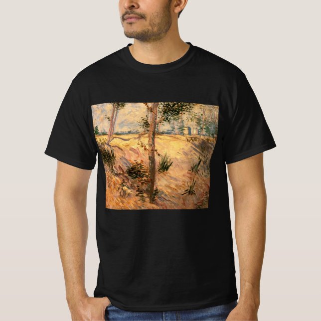 T-shirt Un arbre dans un champ pendant la journée ensoleil (Devant)