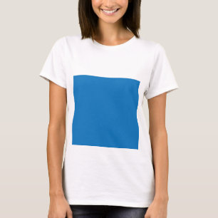 T-shirt un arrière - plan bleu avec une horloge noire et b