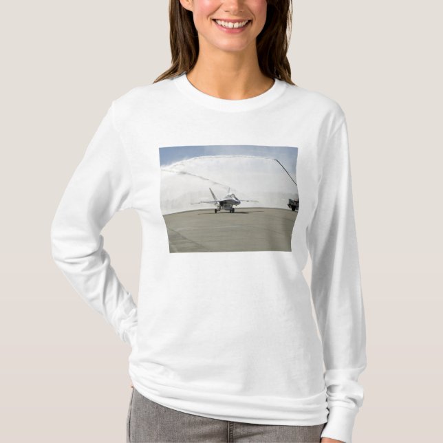 T-shirt Un avion F-18 (Devant)