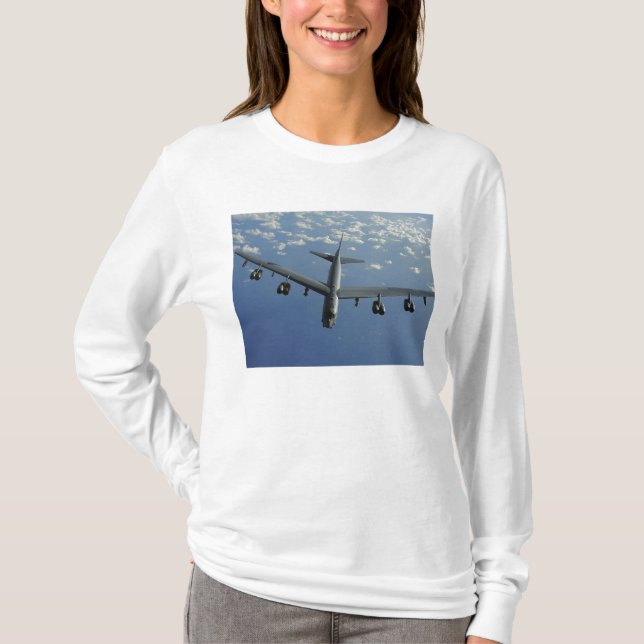T-shirt Un B-52 Stratofortress de l'US Air Force (Devant)