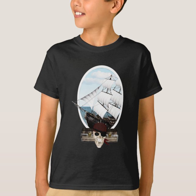 T-shirt Un bateau pirate (Devant)
