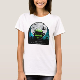 T-shirt Un bébé brasse un Baby shower d'Halloween