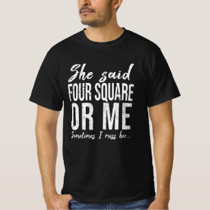 T-shirt Un cadeau sportif amusant de quatre Carrés