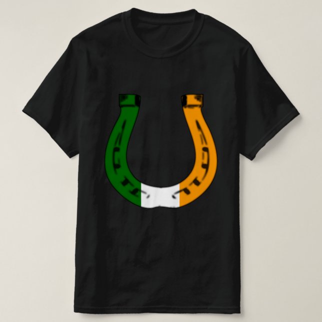 T-shirt un cheval de chance. irlandais. (Design devant)