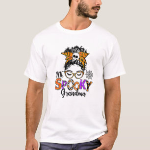 T-shirt Un crâne Éffrayant de grand-mère Messy Bun Leopard
