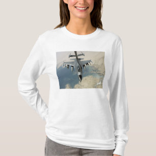 T-shirt Un F-16 Faucon combattant ravitaille