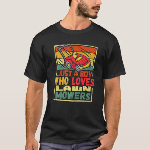 T-shirt Un garçon qui aime les tondeuses à gazon Rétro Ton