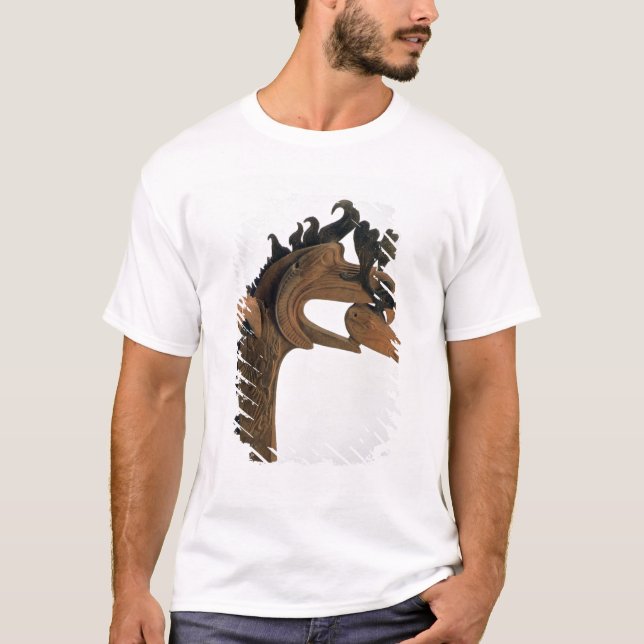T-shirt Un griffon tenant un cerf commun dans son bec (Devant)
