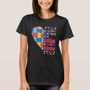 T-shirt Un Gros Morceau De Mon Coeur A L'Autisme Et C'Est
