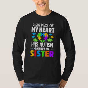 T-shirt Un Gros Morceau De Mon Coeur A L'Autisme Et C'Est 