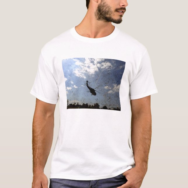 T-shirt Un HH-60 Seahawk de la marine américaine (Devant)
