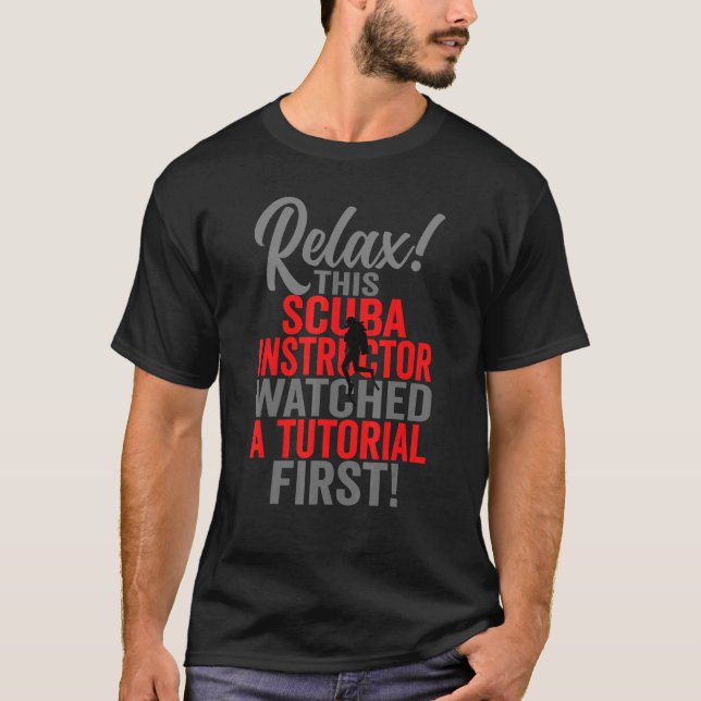 T-shirt Un Instructeur De Scuba Sarcastique A Regardé Un T (Devant)