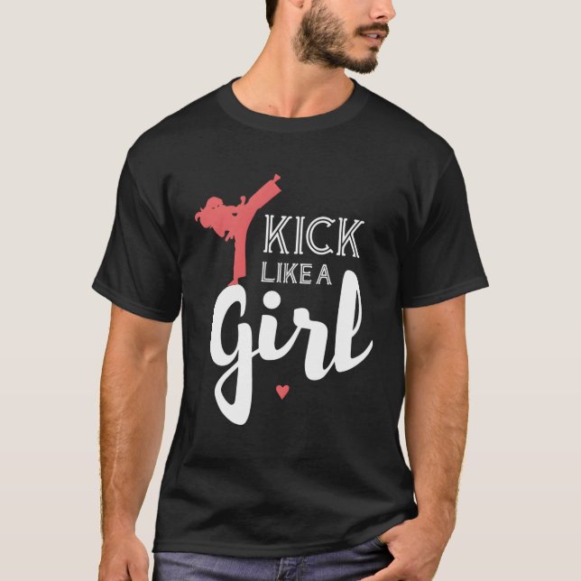 T-shirt Un Kick Comme Un Karate Fight Sport (Devant)