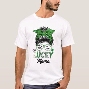 T-shirt Un Lucky Mama Jour de la Saint Patrick Wink Eye Me
