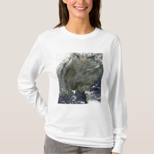 T-shirt Un motif de nuages à haute pression comme une roue