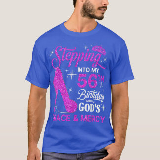 T-shirt Un pas dans mon 56e anniversaire avec la grâce de