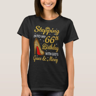T-shirt Un pas dans mon 66e anniversaire femmes Leopard ha