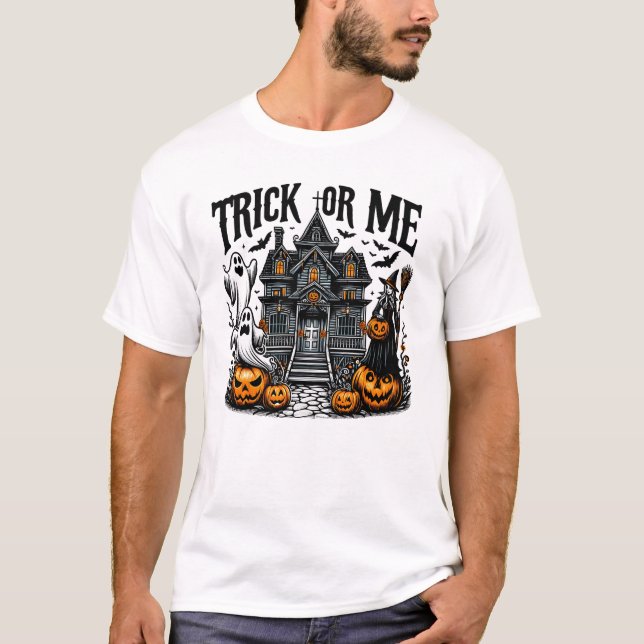 T-shirt Un rassemblement éffrayant d'Halloween dans la mai (Devant)