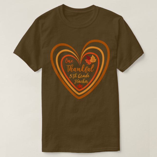 T-shirt Un remerciant 5e grade Enseignant arc-en-ciel Coeu (Design devant)