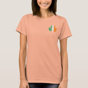 T-shirt Un Shamrock du drapeau irlandais en détresse