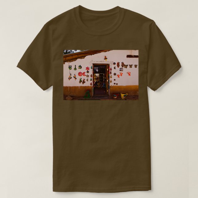 T-shirt Un souvenir d'Ojojona (Design devant)