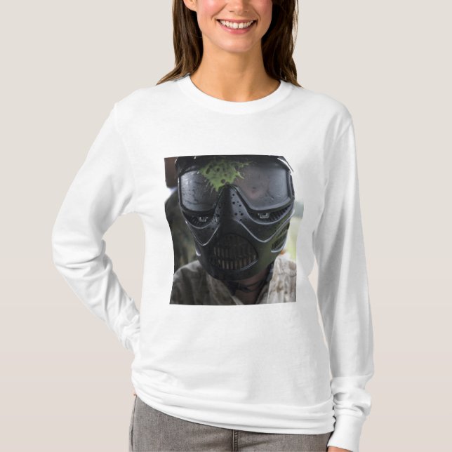 T-shirt Un tour de paintball (Devant)