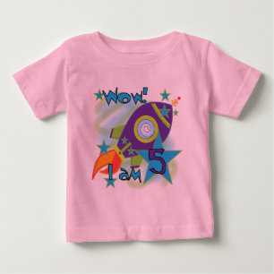 T - Shirt und Geschenke am 5. Geburtstag