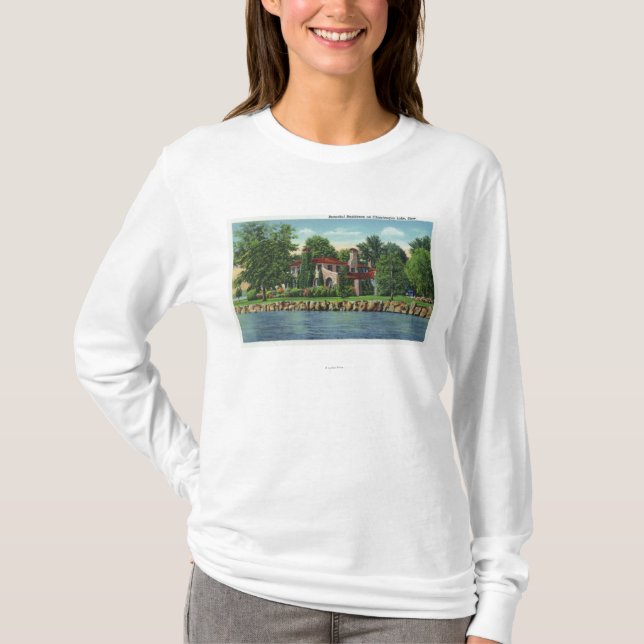 T-shirt Une belle résidence de lac Chautauqua (Devant)