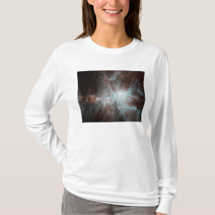 T-shirt Une colonie des jeunes chauds se tient le premier