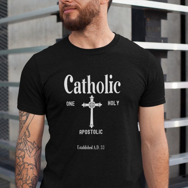 T-shirt Une Église apostolique Saint-Catholique Traditionn (Créateur téléchargé)