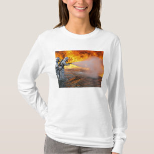 T-shirt Une équipe de lutte contre l'incendie de