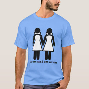 T-shirt UNE FEMME ET UNE FEMME -.png