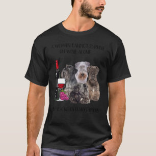 T-shirt Une Femme Ne Peut Survivre Seul Au Vin Cesky Terri