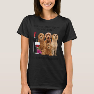 T-shirt Une Femme Ne Peut Survivre Sur Le Vin Seul Goldend